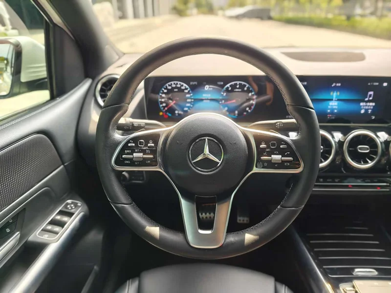 Mercedes-Benz B-Class — фото 10