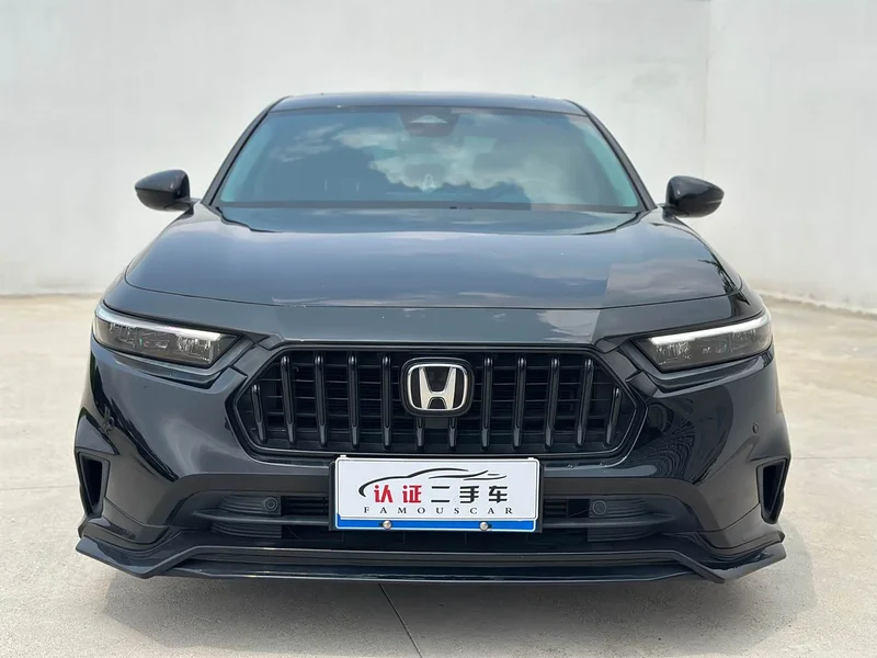 Hyundai Inspire — фото 2