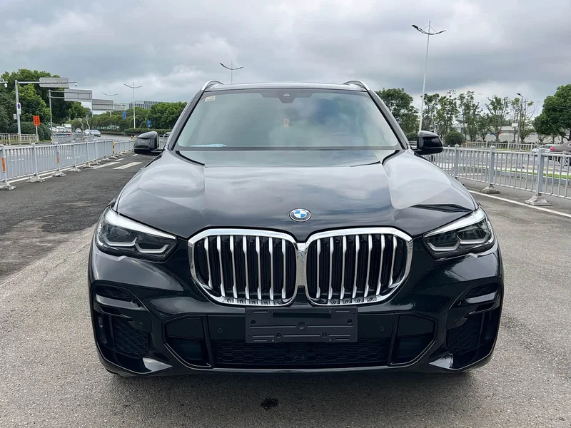 BMW X5 — фото 2