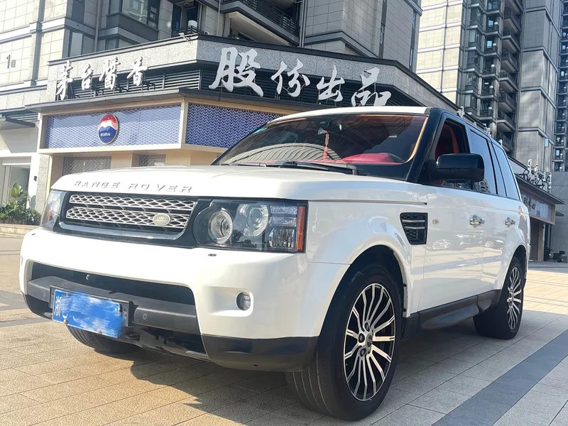 Land Rover Range Rover — фото 1