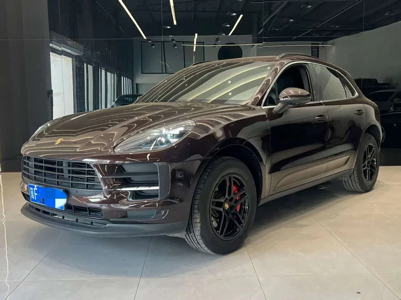 Porsche Macan — фото 1