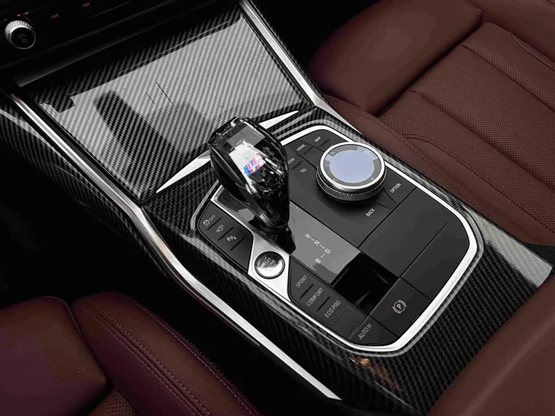 BMW i4 — фото 12