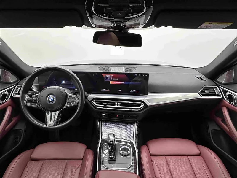 BMW i4 — фото 18