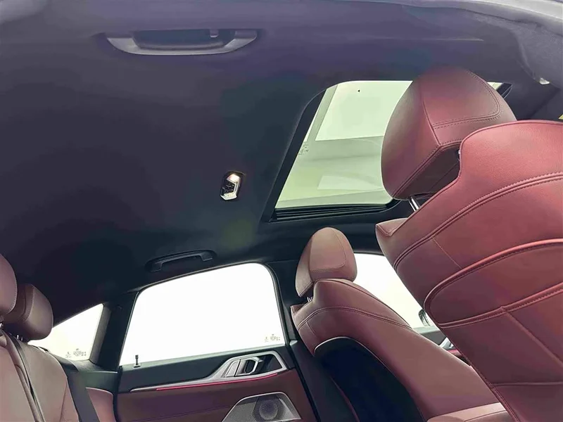 BMW i4 — фото 22