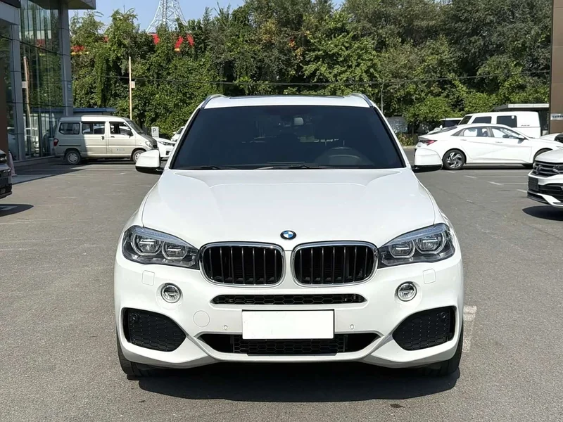 BMW X5 — фото 2