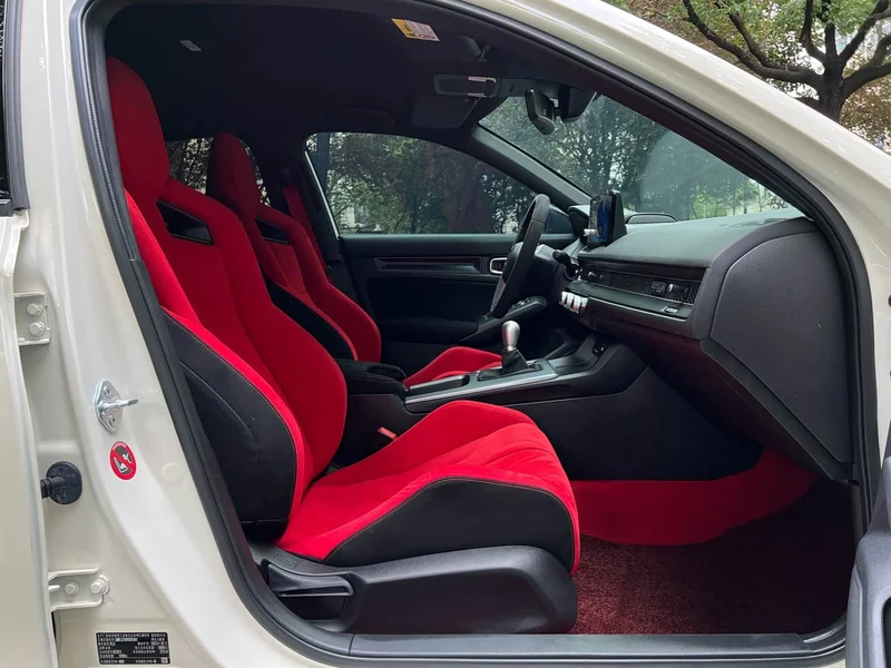Honda Civic — фото 10