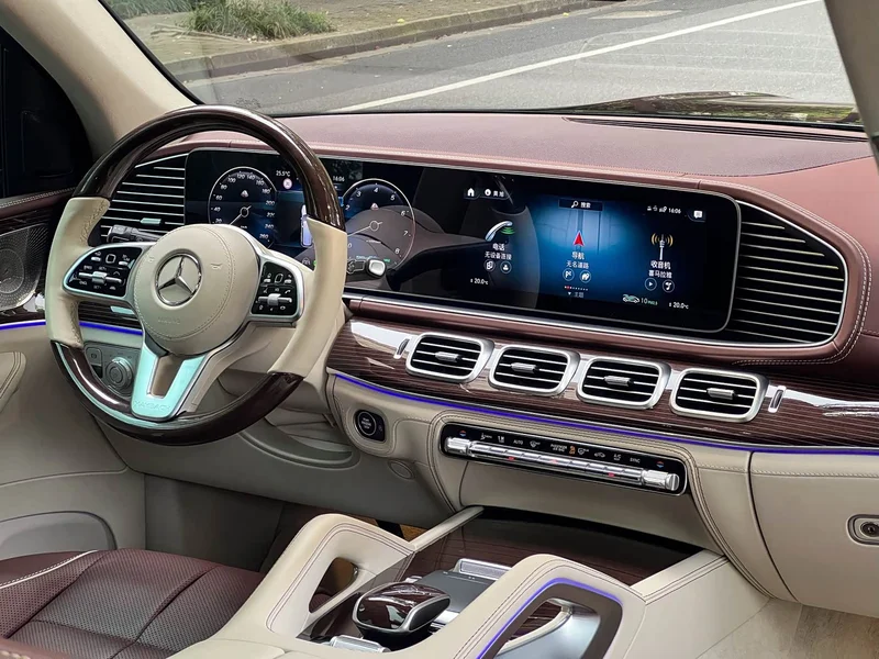 Mercedes-Benz Maybach — фото 19