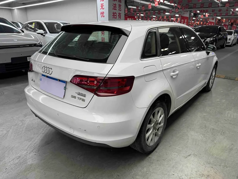 Audi A3 — фото 11