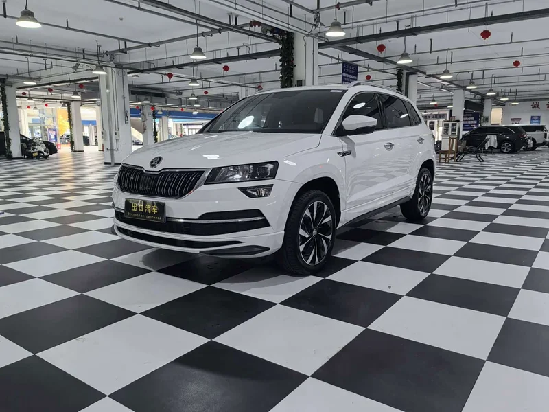 Skoda Karoq — фото 1