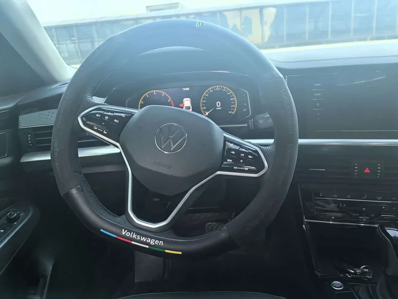 Volkswagen Passat — фото 7