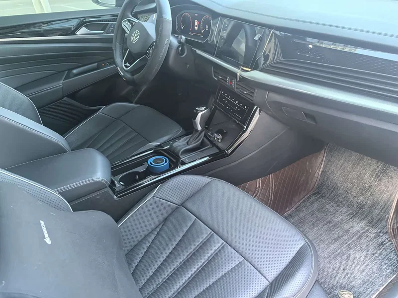 Volkswagen Passat — фото 10