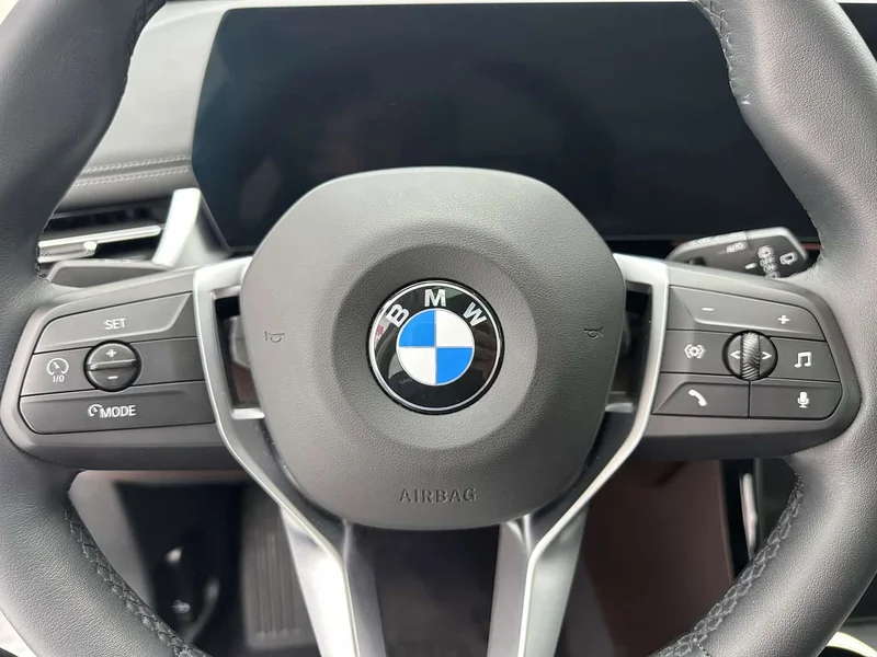BMW X1 — фото 12