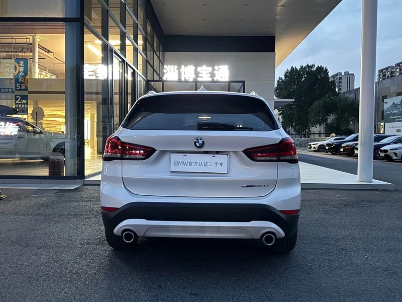 BMW X1 — фото 11