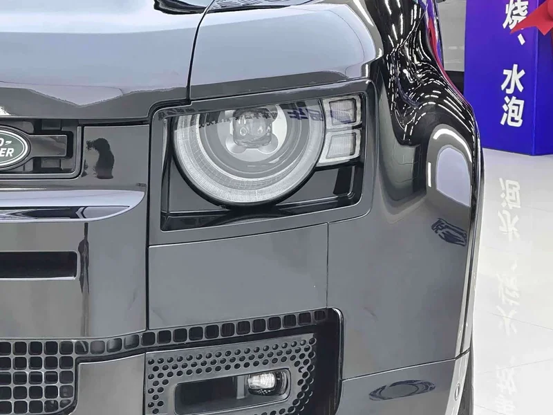 Land Rover Defender — фото 6