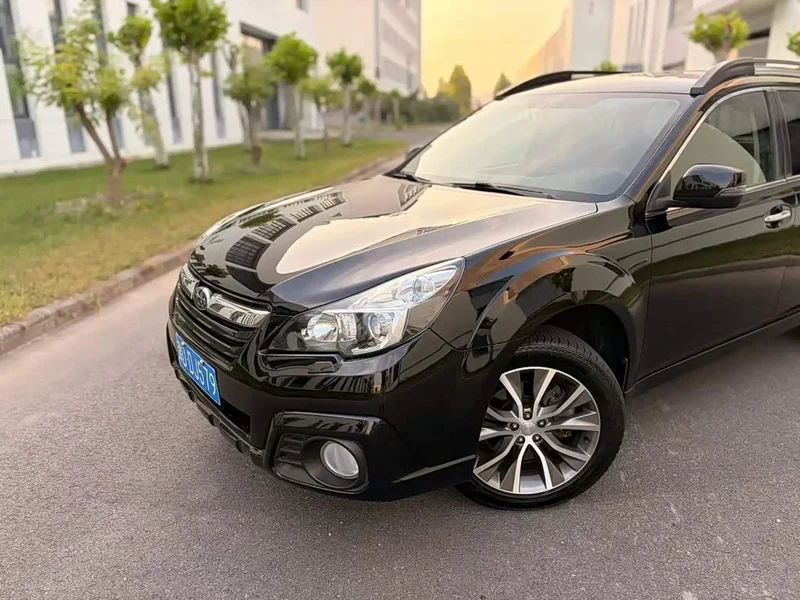 Subaru Outback — фото 3