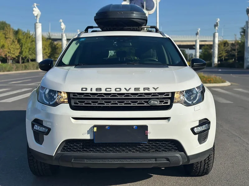 Land Rover Discovery — фото 1