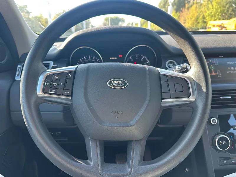 Land Rover Discovery — фото 11