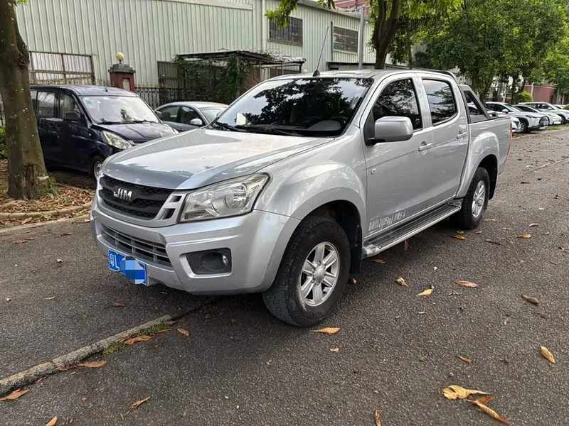 Isuzu RE-MAX Ruimai — фото 1