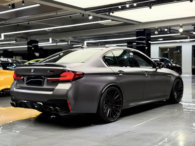 BMW M5 — фото 5