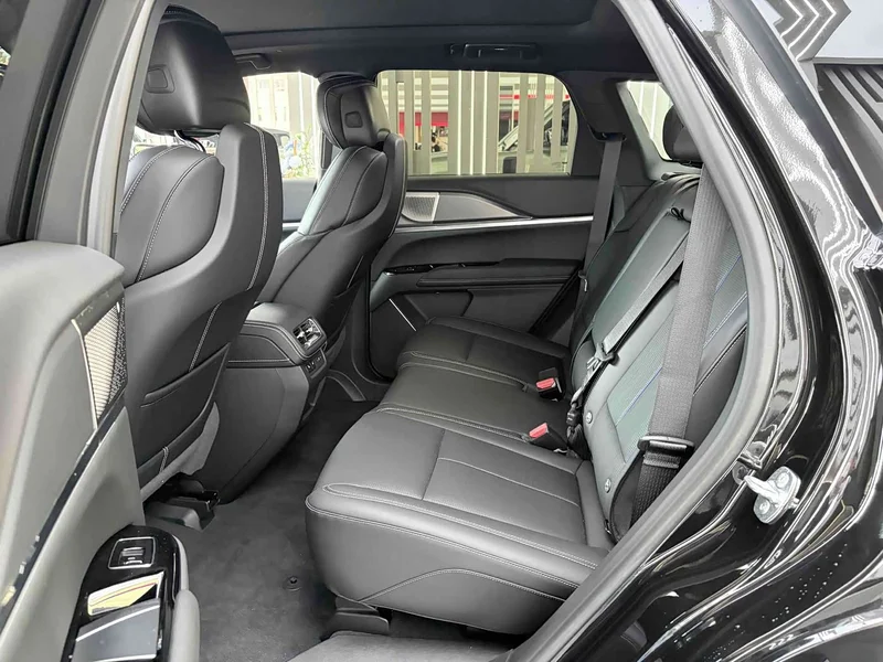 Cadillac XT5 — фото 14