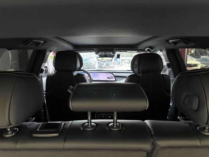 Cadillac XT5 — фото 21
