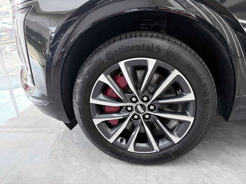 Cadillac XT5 — фото 5