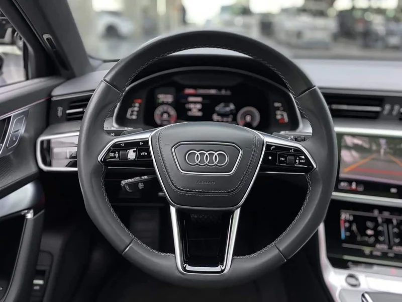 Audi A6L — фото 15
