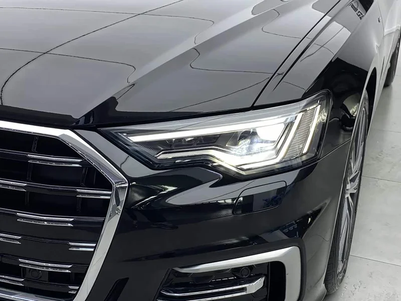 Audi A6L — фото 5