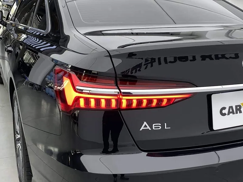 Audi A6L — фото 6