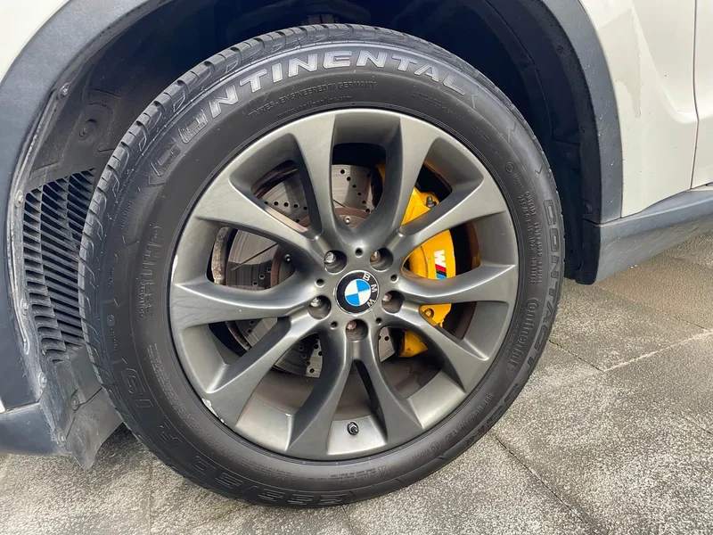 BMW X5 (Imported) — фото 10