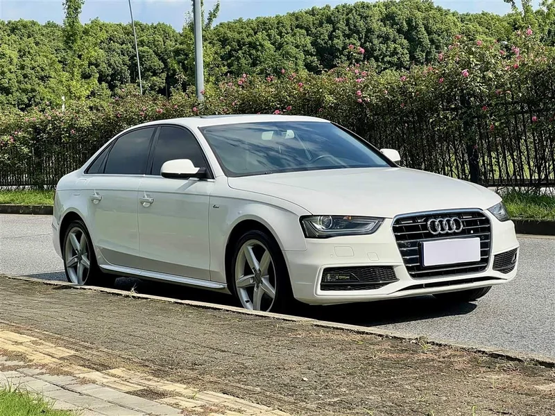 Audi A4L — фото 3