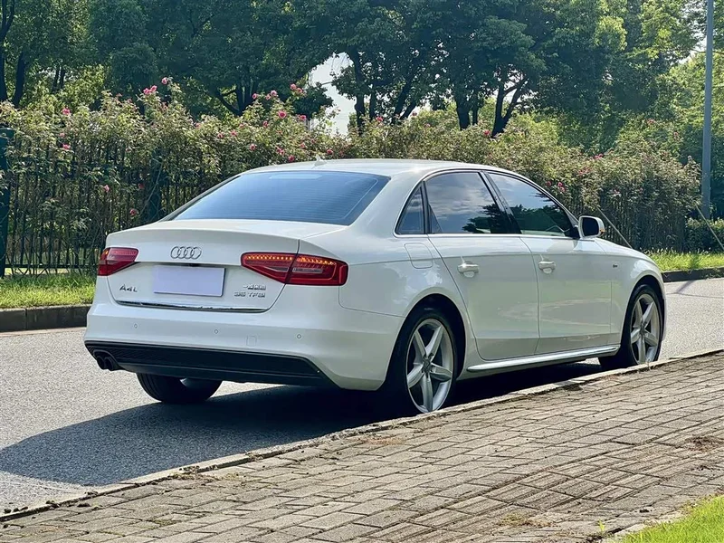 Audi A4L — фото 4