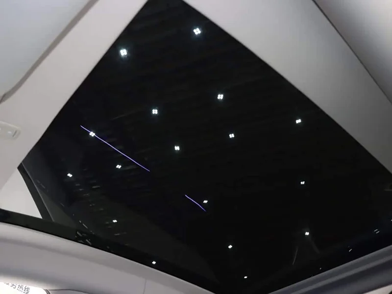 Tesla Model Y — фото 15