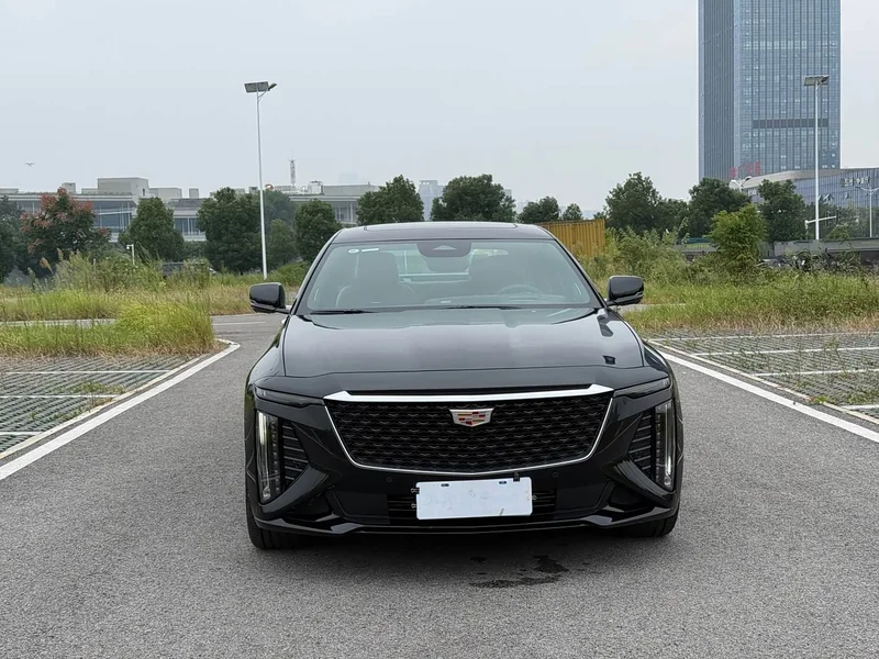 Cadillac CT6 — фото 2