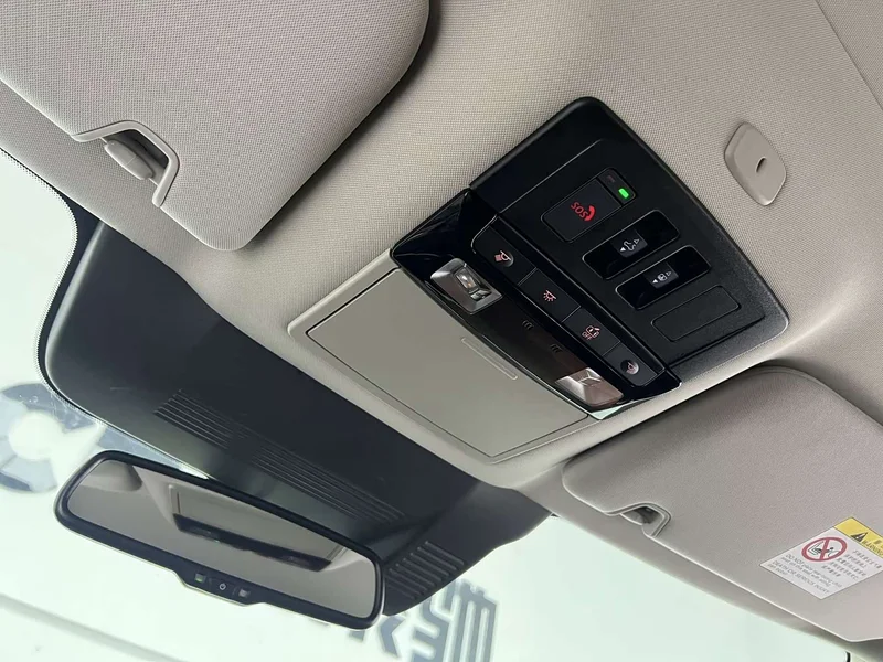 Nissan Pathfinder — фото 11