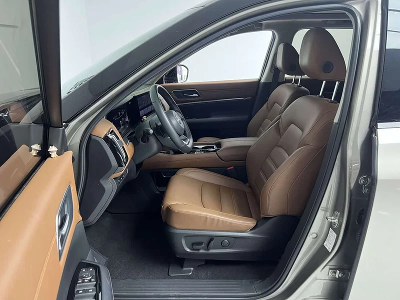 Nissan Pathfinder — фото 16