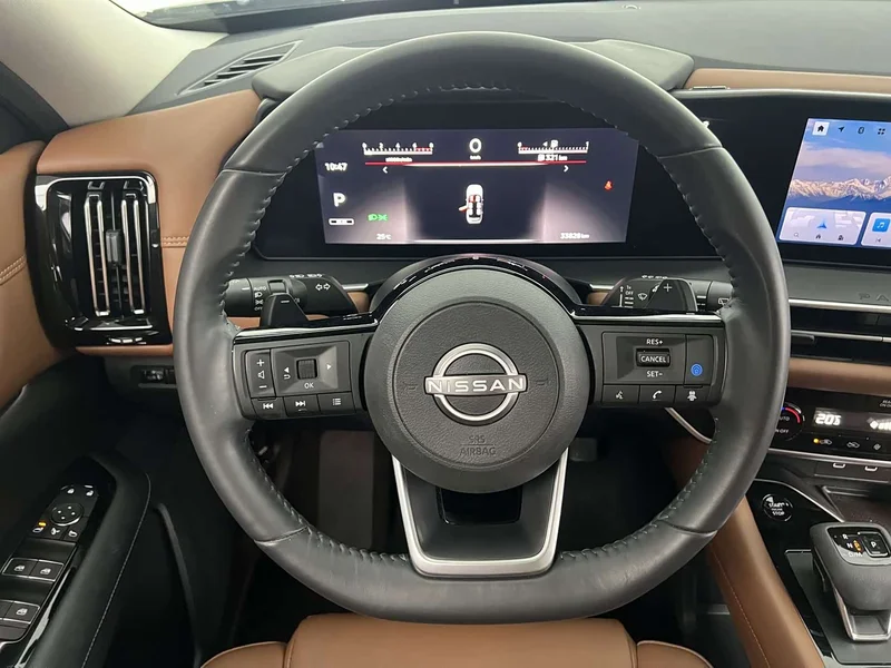 Nissan Pathfinder — фото 10