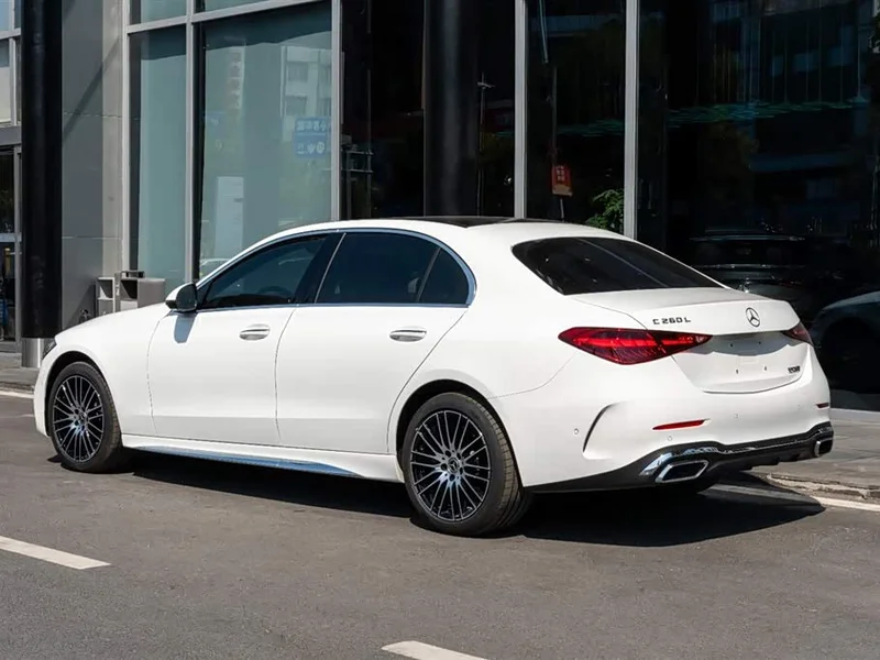 Mercedes-Benz C-Class — фото 6