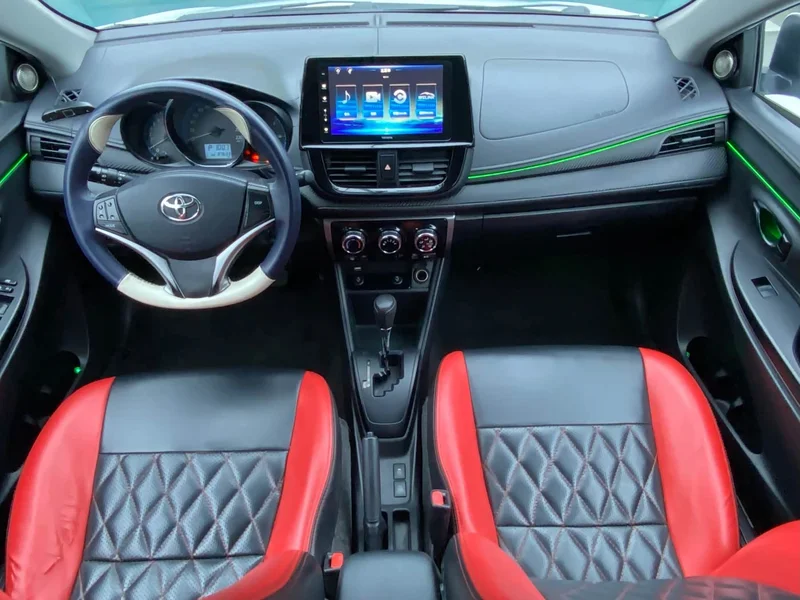 Toyota Yaris L — фото 6