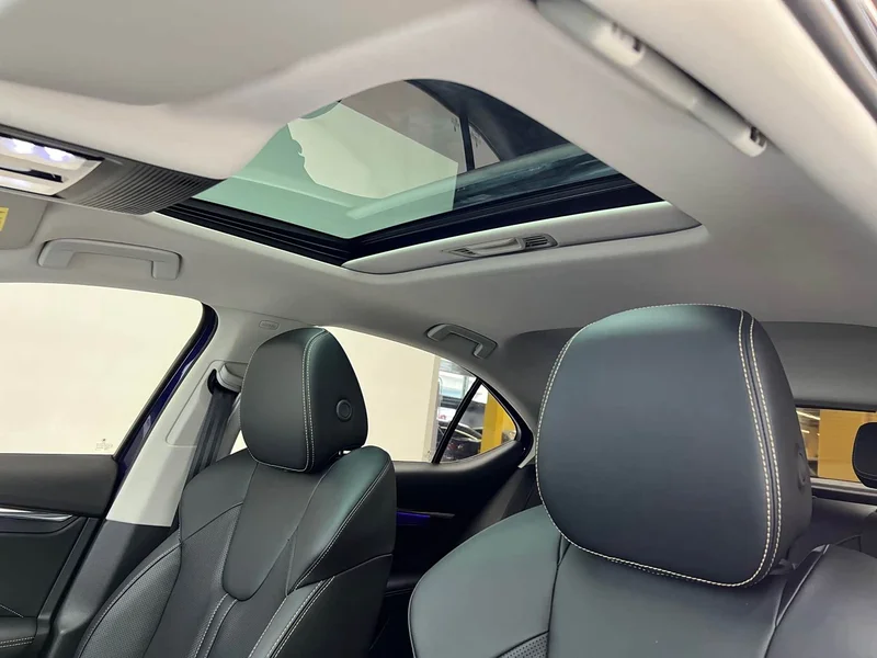 Volkswagen Octavia — фото 12