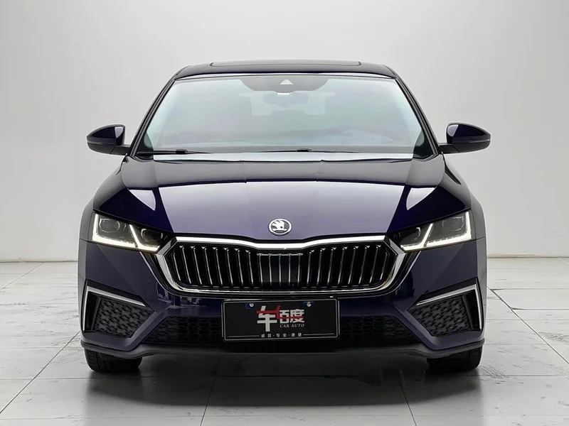 Volkswagen Octavia — фото 2