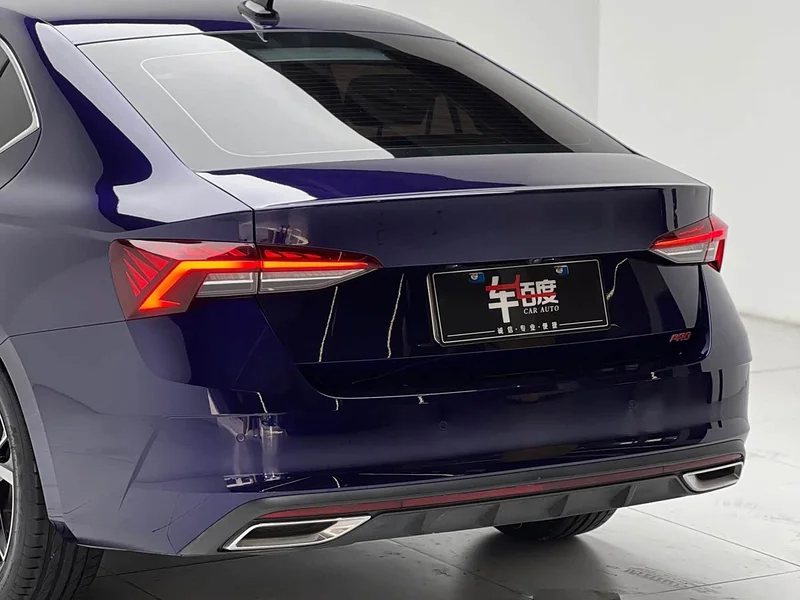 Volkswagen Octavia — фото 22