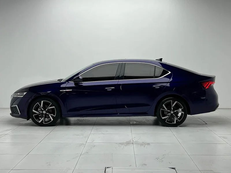Volkswagen Octavia — фото 23
