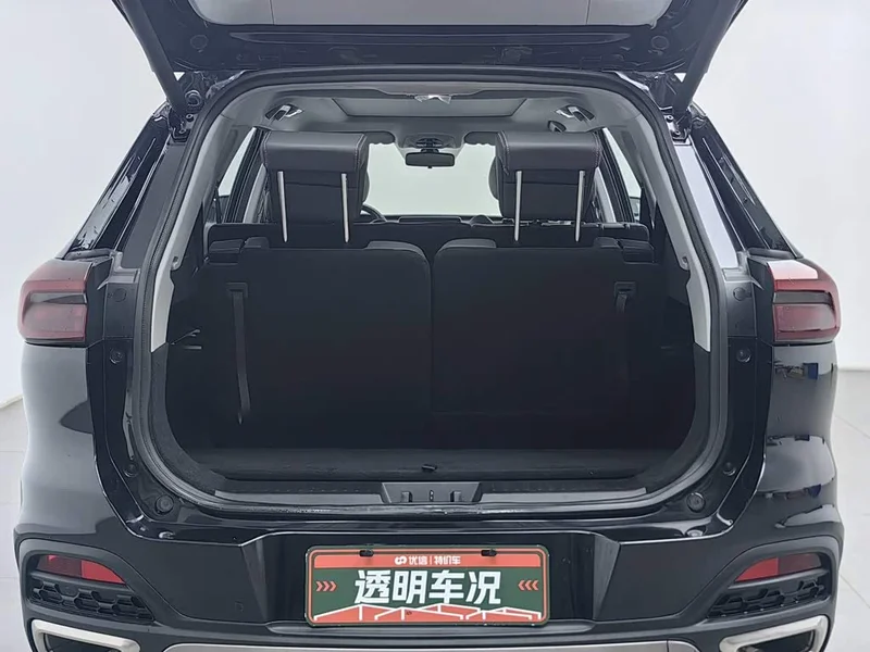 Chery Tiggo 8 — фото 16