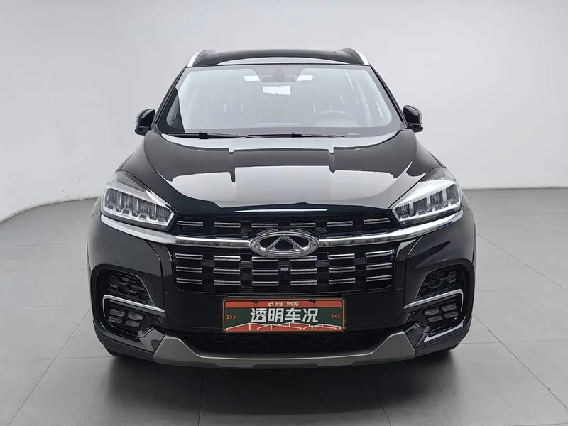 Chery Tiggo 8 — фото 3