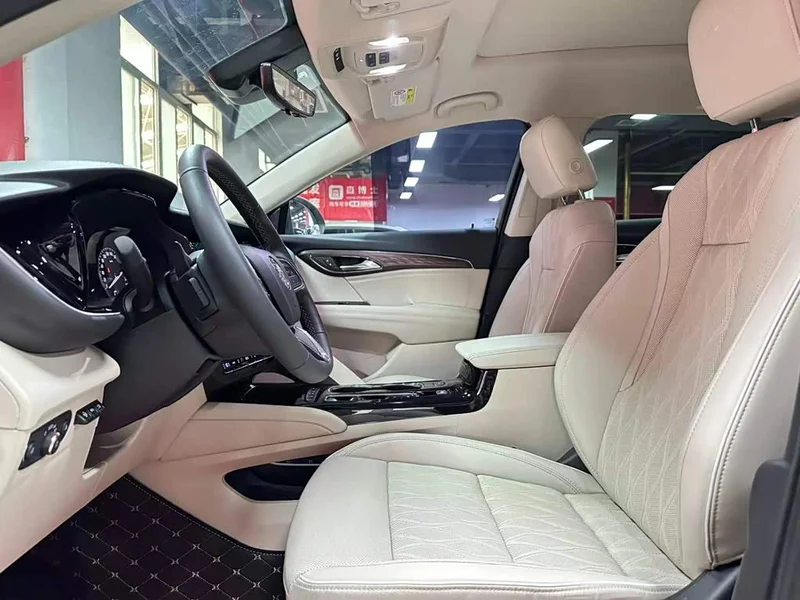 Buick Envision Plus — фото 8