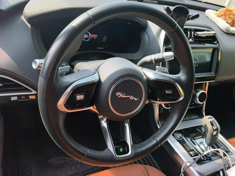 Jaguar XEL — фото 15
