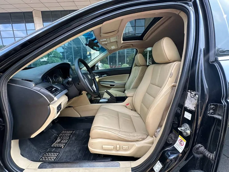 Honda Crosstour — фото 15