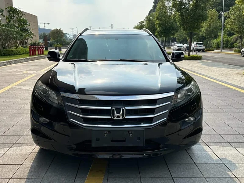 Honda Crosstour — фото 3