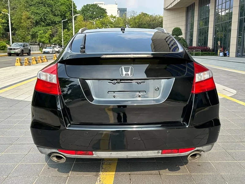 Honda Crosstour — фото 4